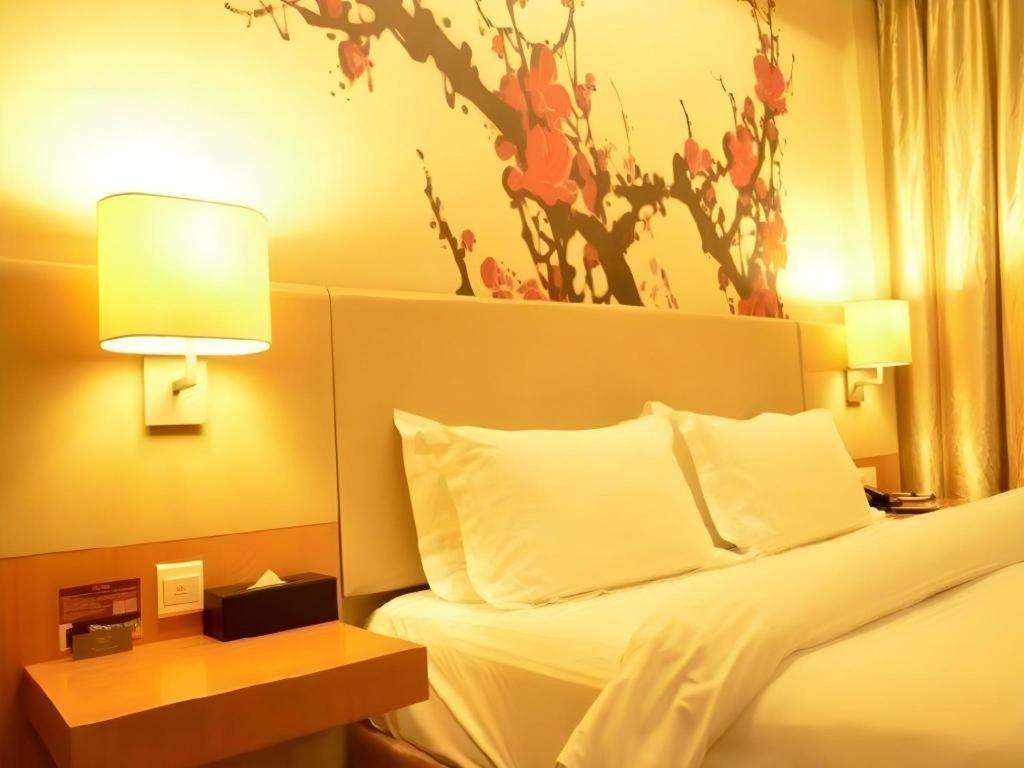 Metropolo Hotel Wuchuang Jiangtan Jiyuqiao Metro Station Wuhan Extérieur photo